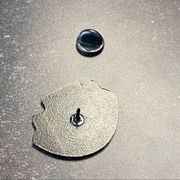 Spongebob LGBT Fuck Off Enamel Pin/ Brooch Lapel - Picture 4 of 6